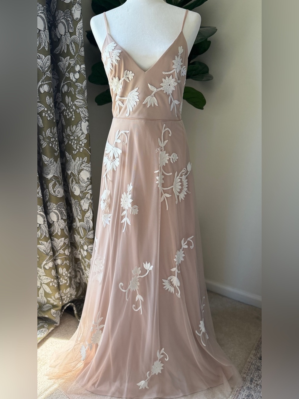 BHLDN Blush Pink Floral Appliqué V-Neck Bridesmaid Dress